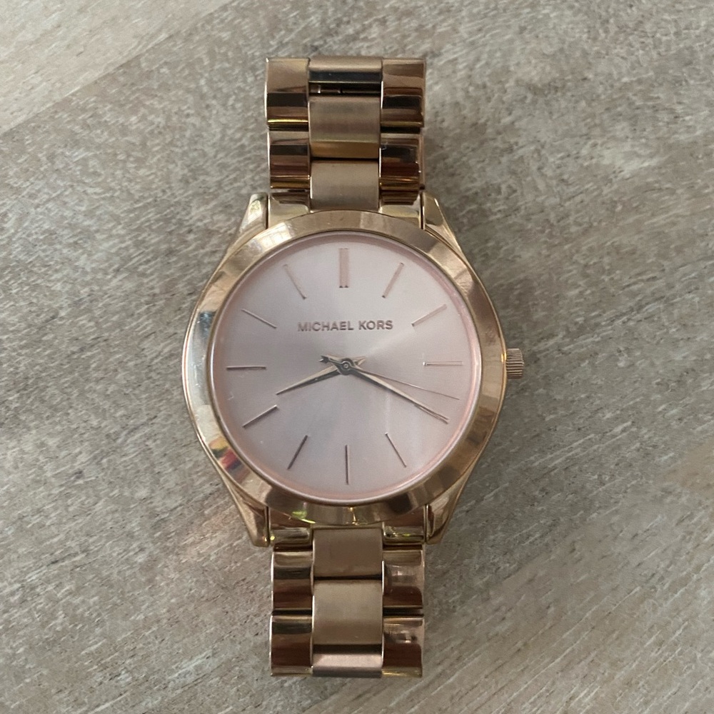 Rose gold Michael Kors minimalistic watch